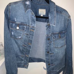 women’s blue denim jacket